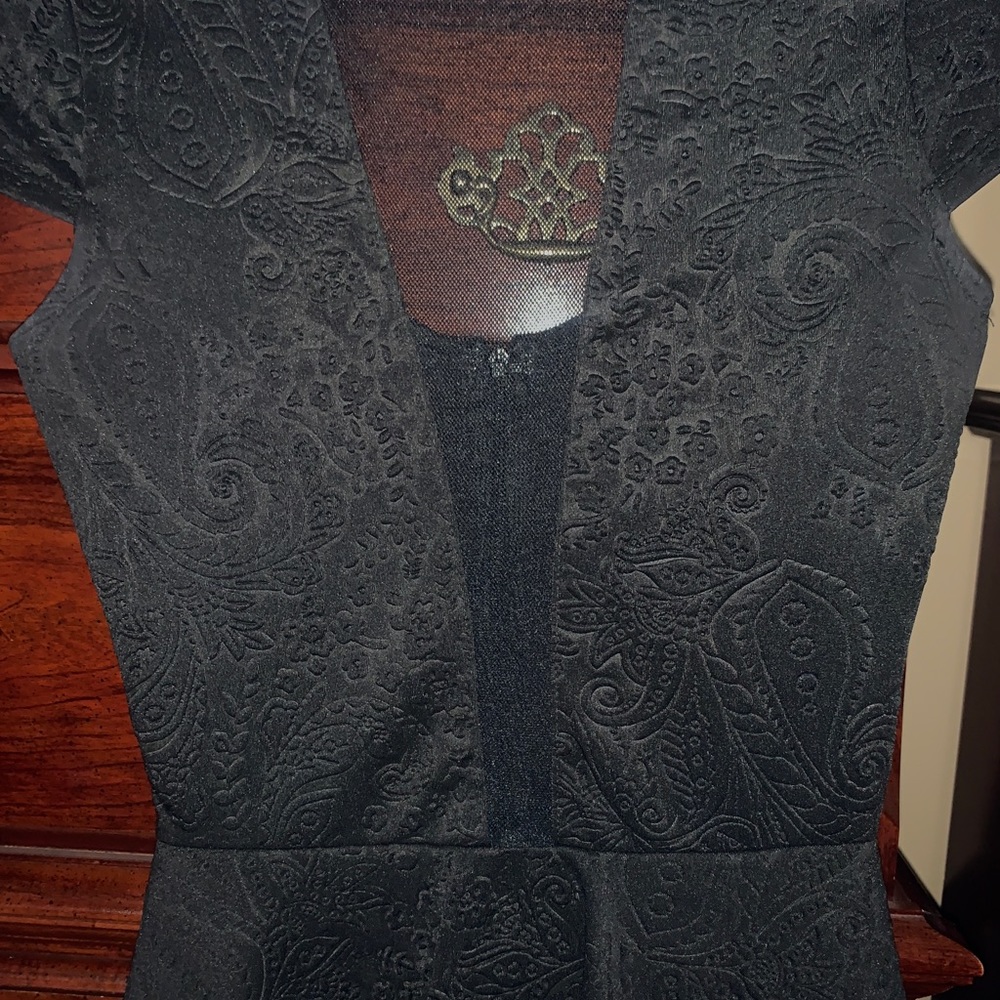 Dress - Picture 2 of 5